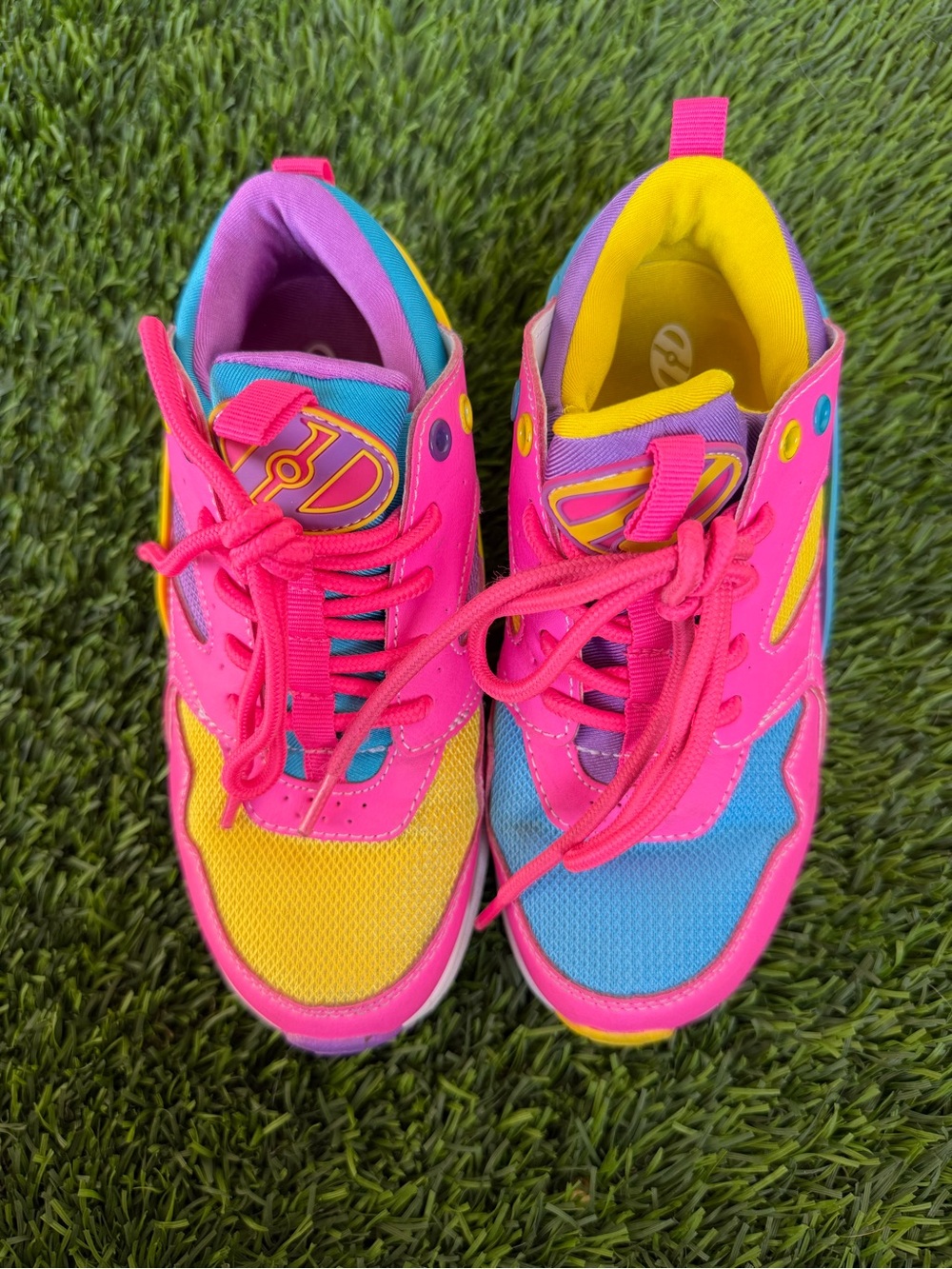 Heelys Kids Pink Yellow Blue Light-Up Sneakers